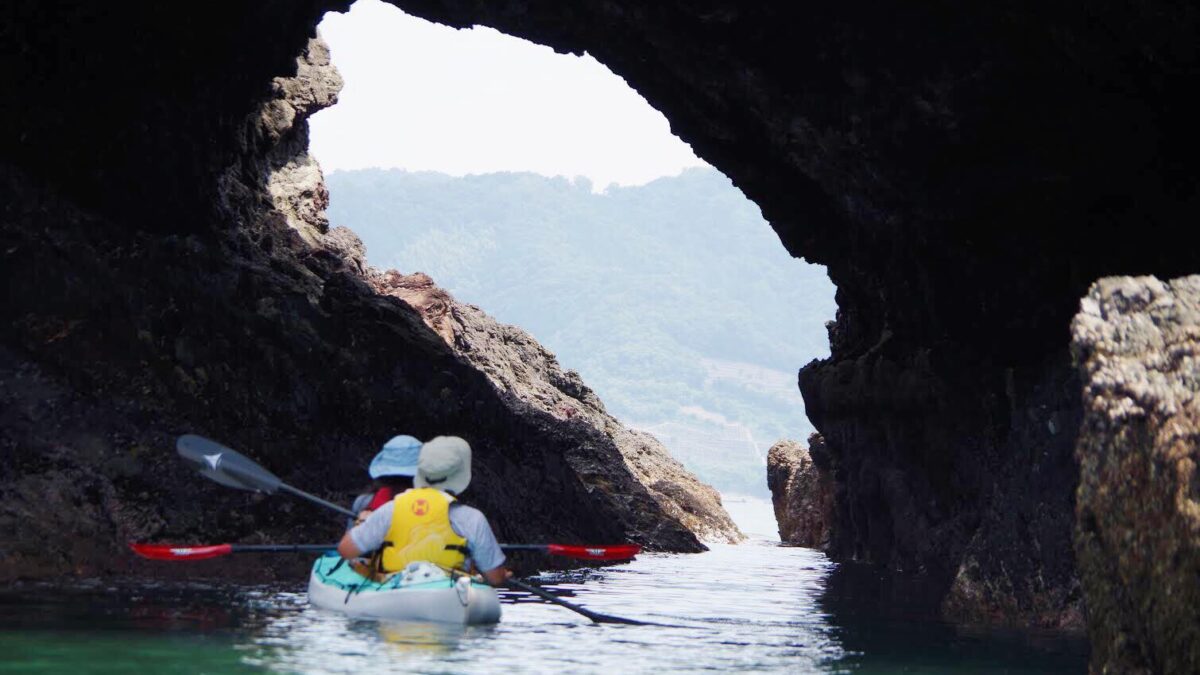 大自然の遊び場でシーカヤック体験！ | 湯浅町観光公式ホームページ